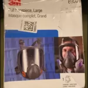 3M 6900 Large Full Facepiece Respirator - New (damaged box)